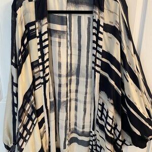 Anthropologie Floreat kimono